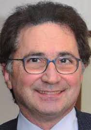 I giovani giurano nel nome di Ippocrate