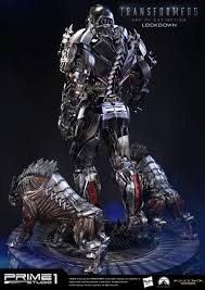 Lockdown is a bounty hunter that teams up with the humans to kill the remaining autobots and comenderd the knight ship. Prime 1 Studio Transformers Age Of Extinction Statue Lockdown 63 Cm Gs Collectibles