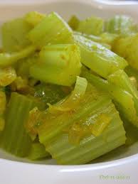 Poelee De Celeri Branche Aux Epices Recette Celeri Recette Celeri Branche Recette Legume