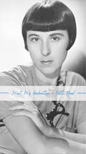 Sandra Jolla's Instagram, Twitter & Facebook