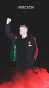 Old trafford legend ole gunnar solskjaer admits he'd love return. Ole Gunnar Solskjaer 673x1200 Wallpaper Teahub Io