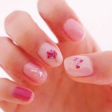 15 Cute Simple Spring Nail Designs But just know that acrylic nails definitely as soon as you wear this in spring, the refreshing appearance will definitely cheer you up with nature. 15 cute simple spring nail designs