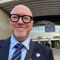 Lesley Greene Email & Phone Number