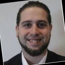 Dee Richter's Instagram, Twitter & Facebook