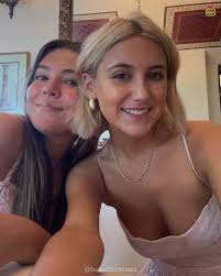 Hi, I'm Samantha McClelland from Kokomo, Indiana! I'm majoring in  Neuroscience at Butler and minoring in both Philosophy and Political  Science. I'm really interested in how the brain works, how people make