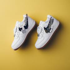Hailing from houston, rapper travis scott has risen to the top of the charts while also influencing sneaker, street and youth culture. A Complete History Of Travis Scott Sneaker Collabs Nice Kicks