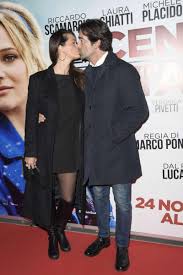 Samantha de grenet, 41 anni, in passato ha collezionato parecchie love story: Samantha De Grenet Foto N 14 Televisionando