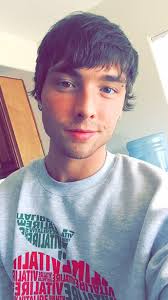 Julie Hazel (@julie_g17)