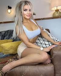 Chloe Welsh 8x10 Glamour Photo - Blonde Lingerie Iraq | Ubuy