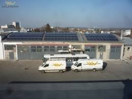 Stavba, jejímž účelem je omezit hluk a zejména prašnost, by měla potěšit. Kolin Fotovoltaicka Elektrarna 30kwp Solarenvi A S