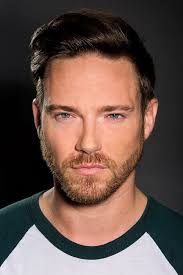 Andy Moss to lead the Knights Of The Rose cast