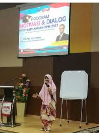 Amalan ini juga merupakan amalan yang paling berkesan dalam menstabilkan emosi dan keharmonian jiwa. Ibu Pelajar Cemerlang Terengganu Kongsikan Amalan Didik Anak Berjaya Dunia Akhirat Wajar Jadikan Contoh Infoje Org
