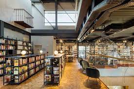 It is a travel library and a café that have been designed with a theme of travel. Lsn News Hyundai Card Unveils Its New Cooking Library