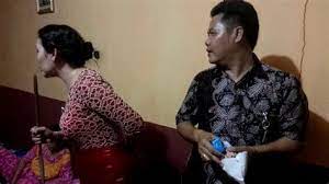 Dalam konteks penyampaiannya, ada dua jenis pidato yaitu, pidato impromptu dan pidato persiapan. Sambutan Penutupan Acara Pernikahan Berikut Contoh Susunan Acara Pernikahan Di Gedung Teks Pembawa Acara Pengajian Di 2021 Acara Pernikahan Pernikahan Pengikut