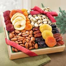 Dried Fruit And Nut Gift Box Healthy Summer Snacks Dried Pears Healthy Snacks