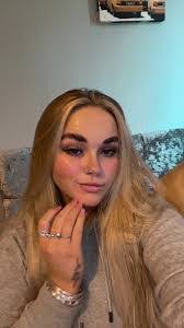 Serena Todd's Instagram, Twitter & Facebook