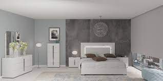Choose from contactless same day delivery, drive up and more. Made In Italy Wood Platform Bedroom Sets Feat Light Lakewood Colorado Esf Status Carrara