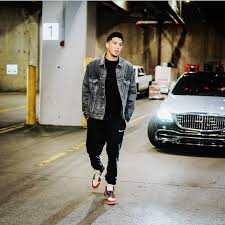 Booker rolled up to his car after practice and. He Is So Cute Nba Fashion Streetwear Men Outfits Nba Outfit