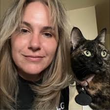 It's a clean sweep for Ariana DeBose! Tonight she takes home the Oscar for  West Side Story Movie! See which stage favorites won big tonight here →  https://bit.ly/2022Oscars