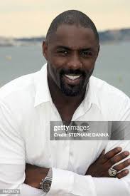 573 Stringer Bell Photos & High Res Pictures