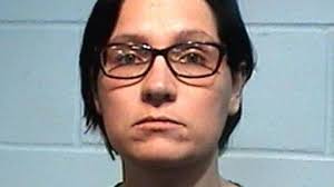 Mom wanted 15-year-old to sell marijuana at school, Wisconsin charges say