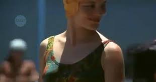 العراق صور من مسبح فندق بغداد الدولي في 1968 تويتر Baghdad Tank Man Swimming Pools