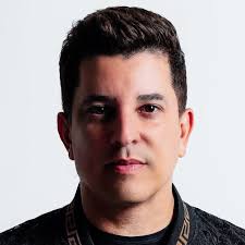 Ryan Lawton (@spaceshaft) • Instagram photos and videos