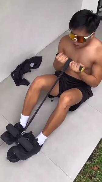 Suction sit-up bar stand tool 🔥 #gymequipment #fitness #fypage #blowup?  #gym