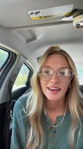 Shonda Davis's Instagram, Twitter & Facebook