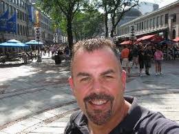 Julie Bendle's Instagram, Twitter & Facebook