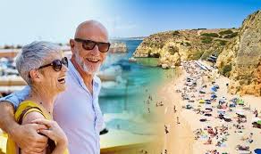 It occupies about 85 percent of the spain is a storied country of stone castles, snowcapped mountains, vast monuments, and sophisticated cities. Ky6za Uuv3mbcm