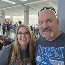 What are the best areas to move to in Tennessee for healthcare and  small-town feel?