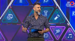 Leonardo césar montero (villa carlos paz, córdoba, argentina, 18 de septiembre de 1971) más conocido como leo montero, es un conductor de radio y televisión y actor argentino. Leo Montero Ultimas Noticias De Leo Montero Temas En La Voz Del Interior