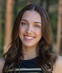 Rebecca Dugger's Instagram, Twitter & Facebook