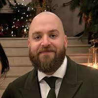 Pat Moir's Instagram, Twitter & Facebook