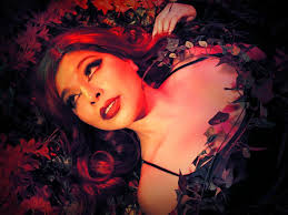 Poison IVY SNEAK PEEKS 👀@Lacey Beck