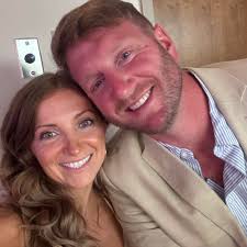 What are some restaurants decorated for Christmas in Wilmington NC?