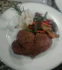 Filet Mignon With Julienned Veggies And Four Cheese Mashed Potato Cheese Mashed Potatoes Filet Mignon Food