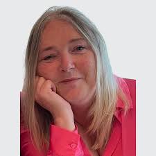 Patricia Mannix's Instagram, Twitter & Facebook