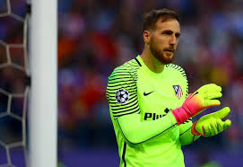 Toen jan oblak in de zomer van 2014 voor ongeveer 16 miljoen euro werd overgenomen van sl benfica, konden weinig mensen… dat alles 24 uur per dag, zeven dagen per week! 5 Most Cool And Interesting Facts Jan Oblak In Real Life La Liga Fitness Inspiration World Records