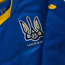 Rusland ageerde tegen het shirt van oekraïne. Oekraine Shirt Uit 2020 2021