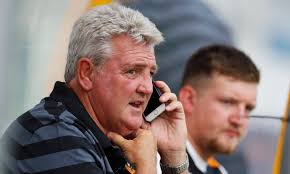 Mansfield 0-1 Hull: Jarrod Bowen scores for Premier League new boys as  Steve Bruce watches