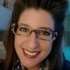 Lisa Mcroy's Instagram, Twitter & Facebook