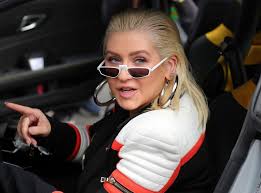 Check spelling or type a new query. Christina Aguilera Balance Sur Ryan Gosling Et Britney Spears Afriquemidi Com