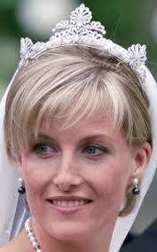 Her royal highness is the second child and first on the day of the wedding, it was announced that the queen had conferred the titles of the earl of wessex and viscount severn upon prince edward. Tiara Mania Countess Of Wessex S Anthemion Tiara