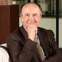 Los legisladores acusaron hoy al gobierno y al oficialismo de articular una operación política para. Cristian Larroulet Vicerrector De Postgrados Educacion Continua Y Extension Universidad Del Desarrollo Linkedin