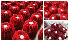 Yelar.yuk tahu mesti uols tengah cari resepi biskut yang senang dan sedap kan. Resepi Biskut Semperit Red Velvet Yang Menggoda Jadi Kegemaran Ramai Daily Makan