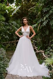 Hier endteckt ihr zahlreiche outfitideen für hochzeitskleider mit träger. Brautkleid Trager Tullrock Marry4love Berlin Brautkleider Verleih Und Hochzeitskleider Verkauf Brautmode Nach Mass