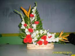 L Shape Flower Arrangement Flower Arrangements Funeral Flowers Arrangement