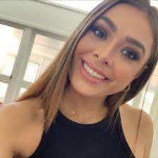 Good afternoon mummies Pls which of the baby food can I give to my baby of  a month, affordable one Can't continue with baby friending, she suck too  much